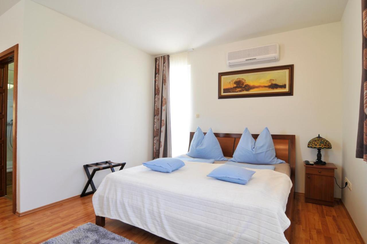 Farkas Apartman Siófok Extérieur photo